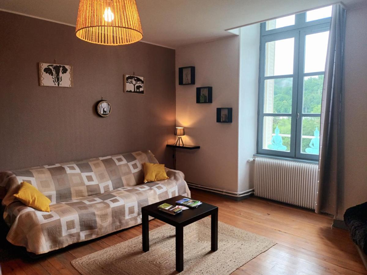 Chaleureux De 82m2 Proche De Vulcania Appartement Pontaumur